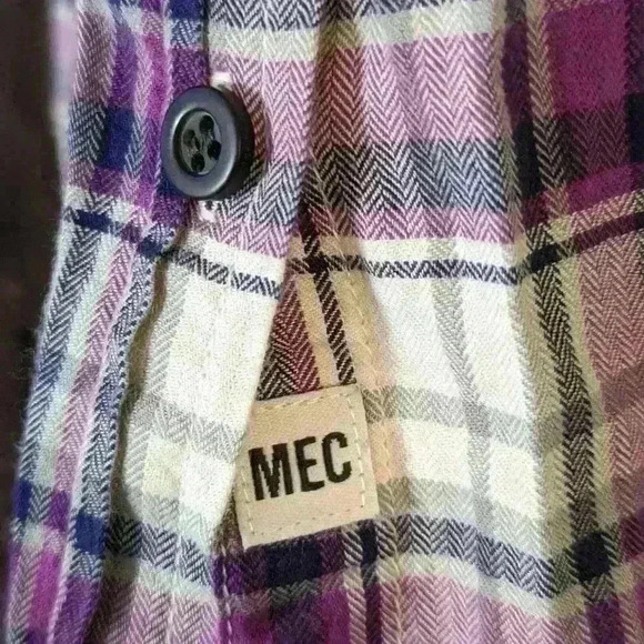 Mountain Equipment Company MEC Button Down Shirt - Size Small - Picture 2 of 8